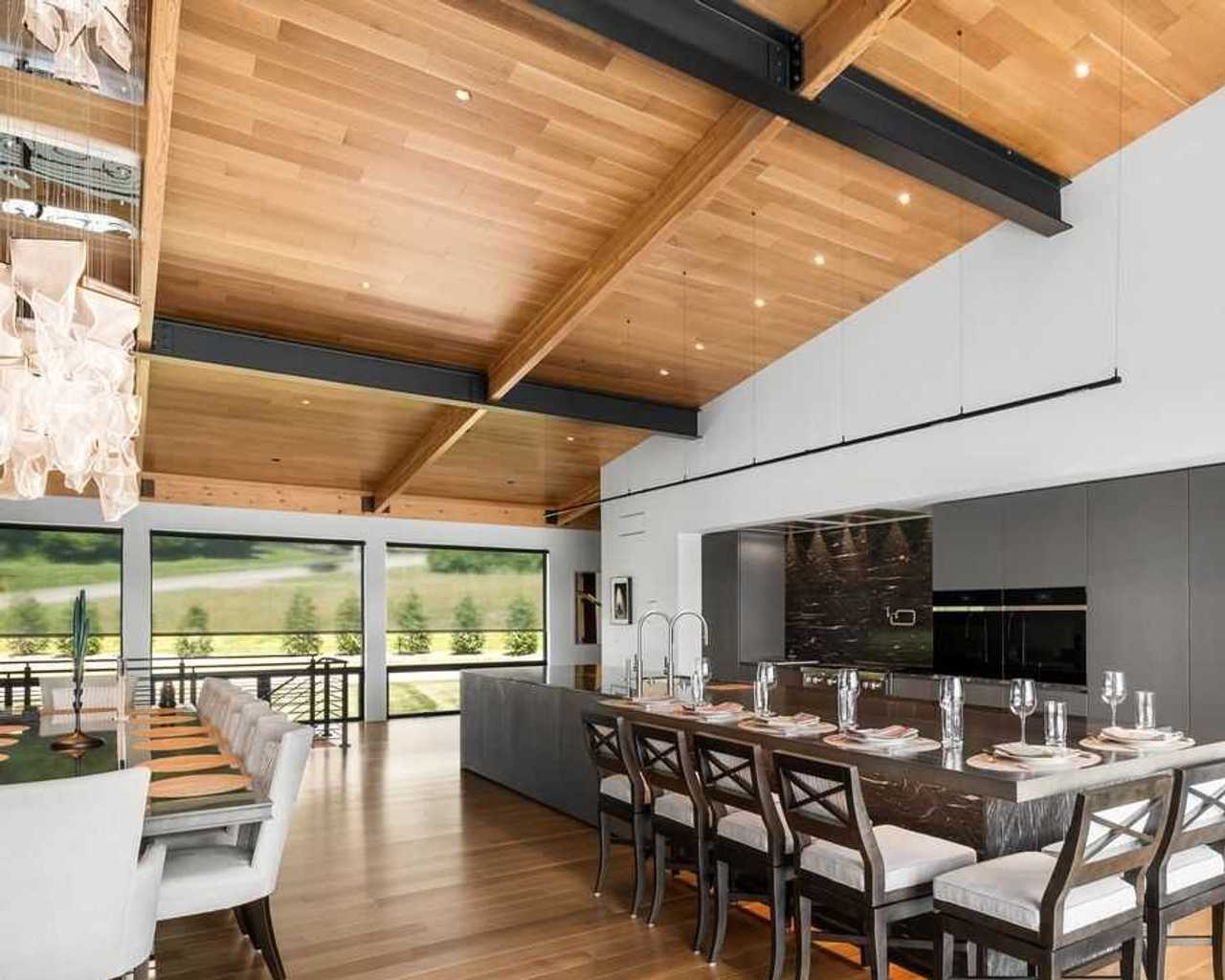 Modern functional kitchen layout Modern functional kitchen layout