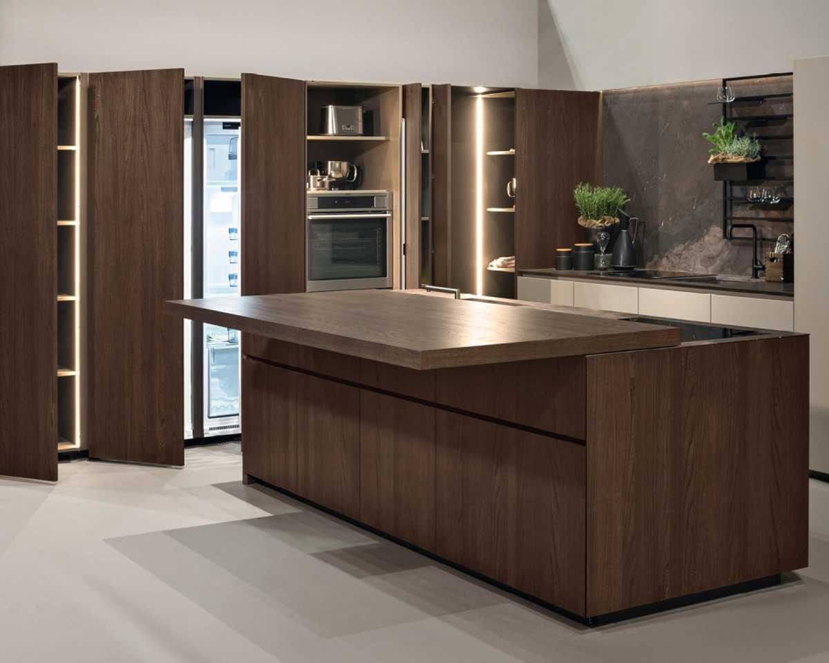 Kitchen cabinets organized to compliment the planned workflow of the kitchen space. Kitchen cabinets organized to compliment the planned workflow of the kitchen space.